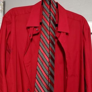 Dress shirt and tie (16,16.5 and 34/35)